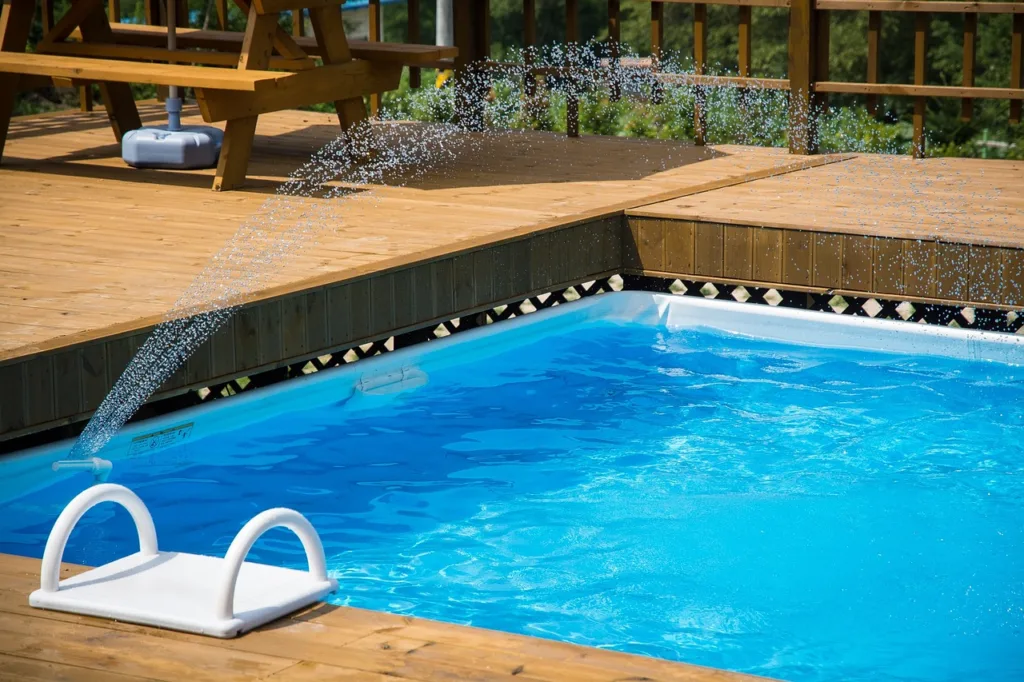 La piscine 100% bois, une nouvelle alternative